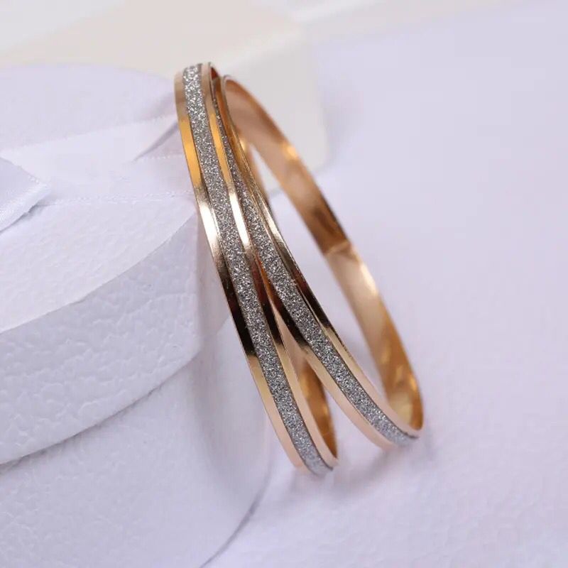 Fashion Elegant Frosted Cuff Bracelet