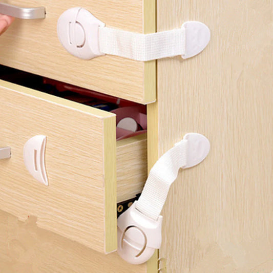 1Pcs Child Safety Lock
Under One Dollar