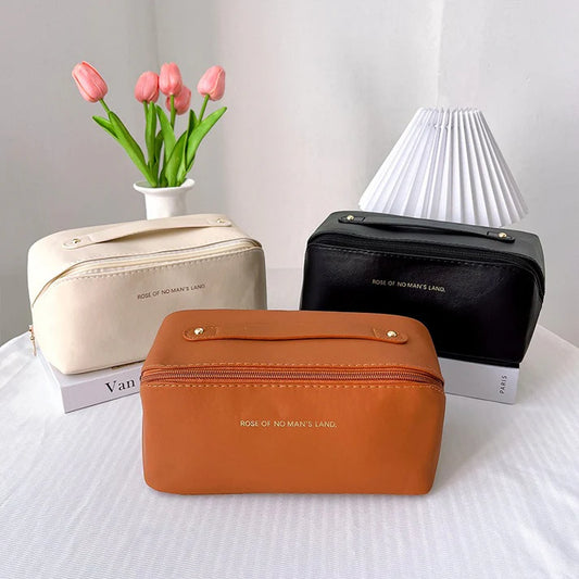 High Quality Large Capacity Travel Cosmetic Bags