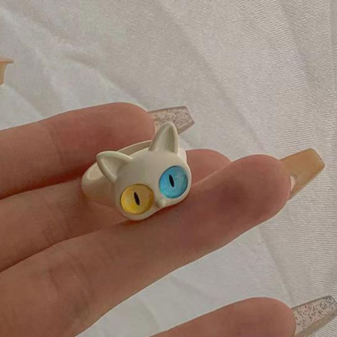 Cats Eyes Adjustable Finger Ring