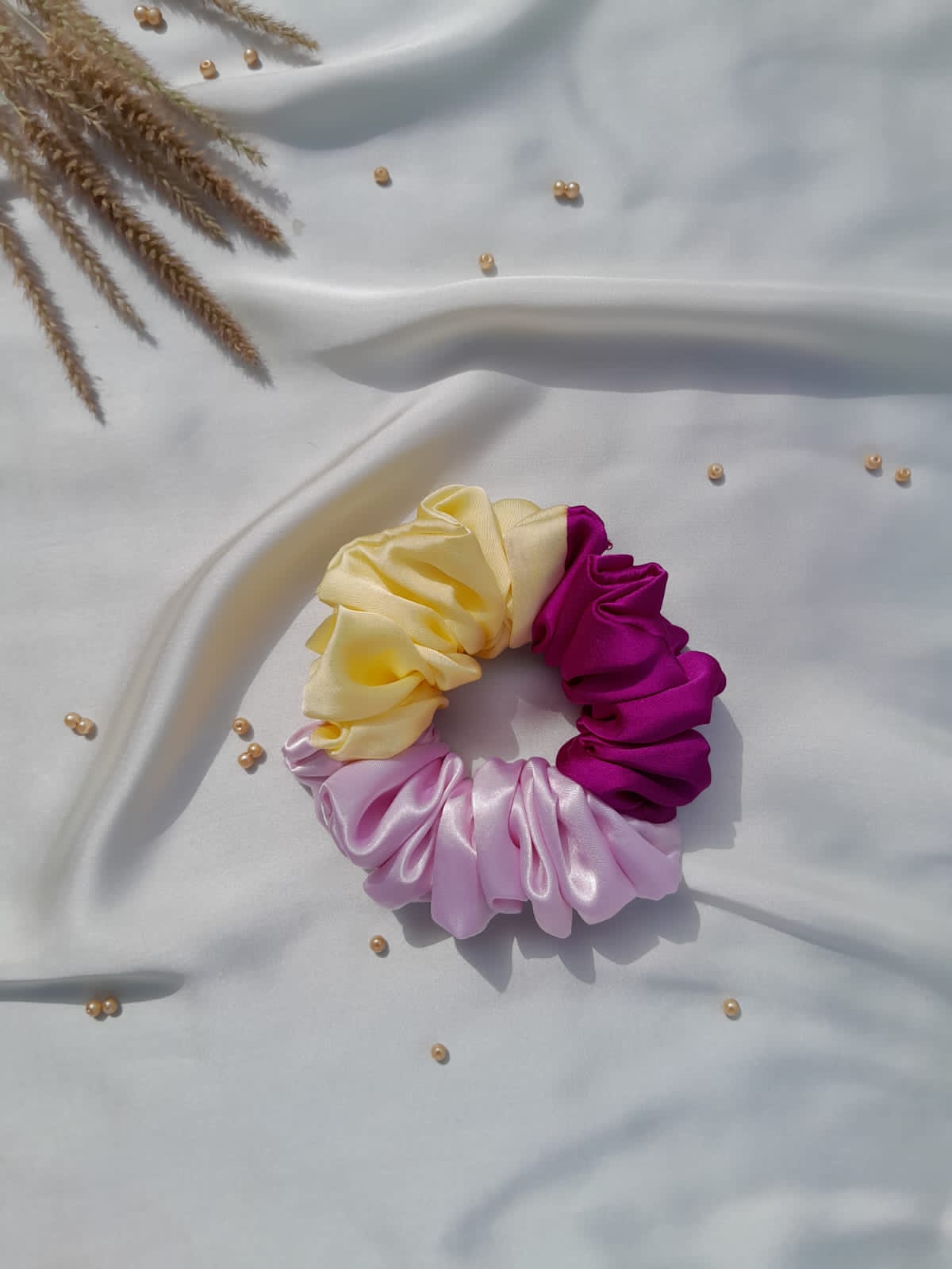 1Pcs High Quality Silk Scrunchies - Trio Colors (Random colour)