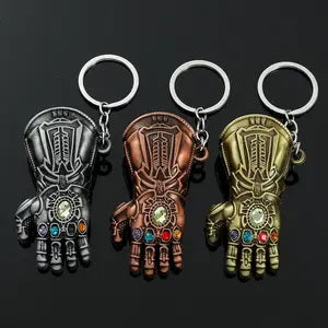 1Pcs Avenger's Thanos Hand Keychain