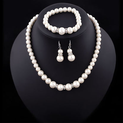 Classic Personality Wild Imitation Pearl Necklace Set