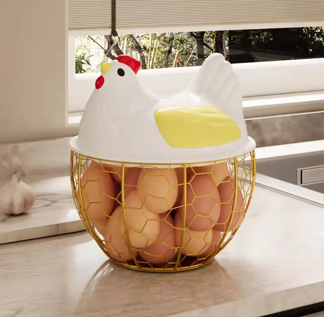 Hen Shaped Egg Storage Container – Kitchen Egg Basket with Lid