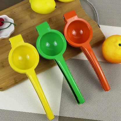 Plastic Lemon Squeezer Fruit Juicer Citrus Squeezer, Under One Dollar 