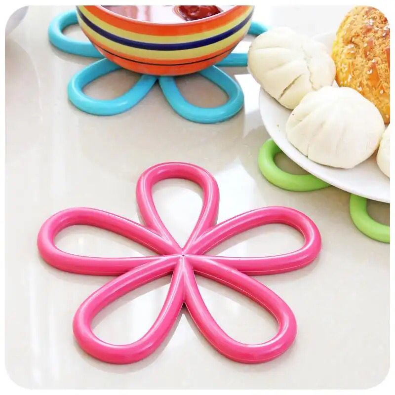 1pcs Multi color Silicone Flower Holder Under One Dollar