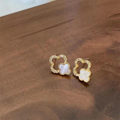 Embrace Nature's Beauty with Flower Cleef Earrings