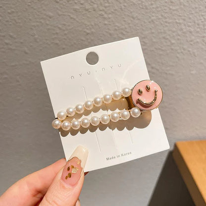 Pearl Happy Face Hairclip