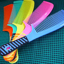 Hair Grooming Comb
Under One Dollar 